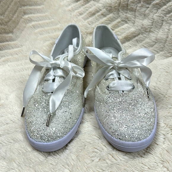 Keds x Kate Spade New York fashion sneakers Silver sparkle glitter , US 8, NWOT - Picture 3 of 12